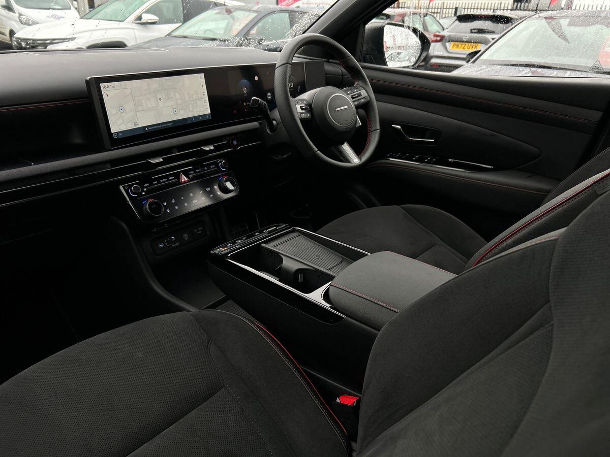 Used Hyundai TUCSON 2025 for sale - 76300008: Photo 2