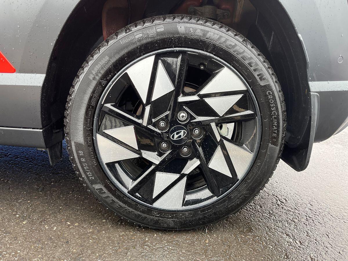 Used Hyundai KONA 2024 for sale - 77460612: Photo 12