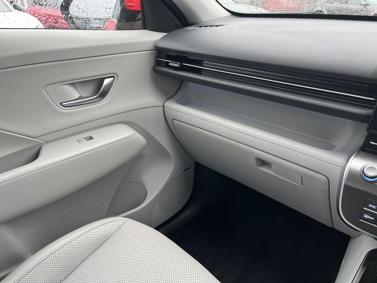 Used Hyundai KONA 2024 for sale - 77460612: Photo 41