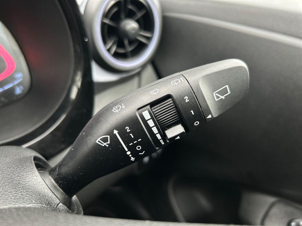 Used Hyundai i10 2024 for sale - 76300267: Photo 25