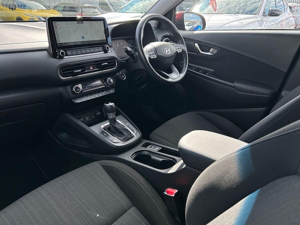 Used Hyundai KONA 2021 for sale - 76300033: Photo 2