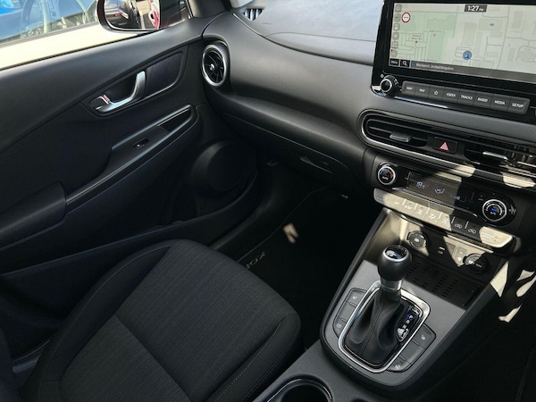 Used Hyundai KONA 2021 for sale - 76300033: Photo 31