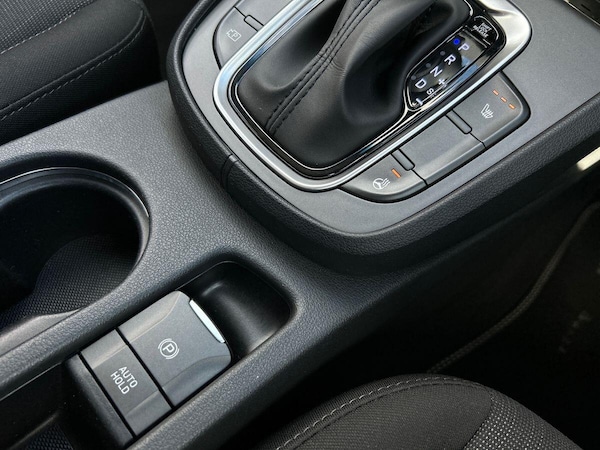 Used Hyundai KONA 2021 for sale - 76300033: Photo 32