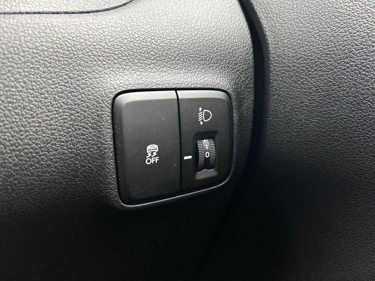 Used Hyundai i10 2024 for sale - 76128628: Photo 26