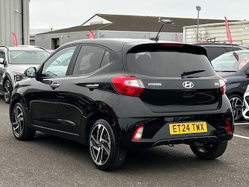Used Hyundai i10 2024 for sale - 76128628: Photo 3