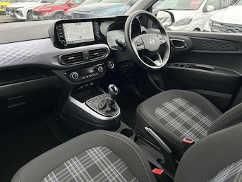Used Hyundai i10 2024 for sale - 76090198: Photo 2