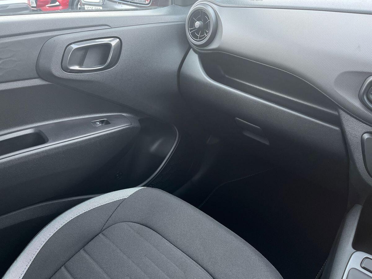 Used Hyundai i10 2025 for sale - 77374299: Photo 34