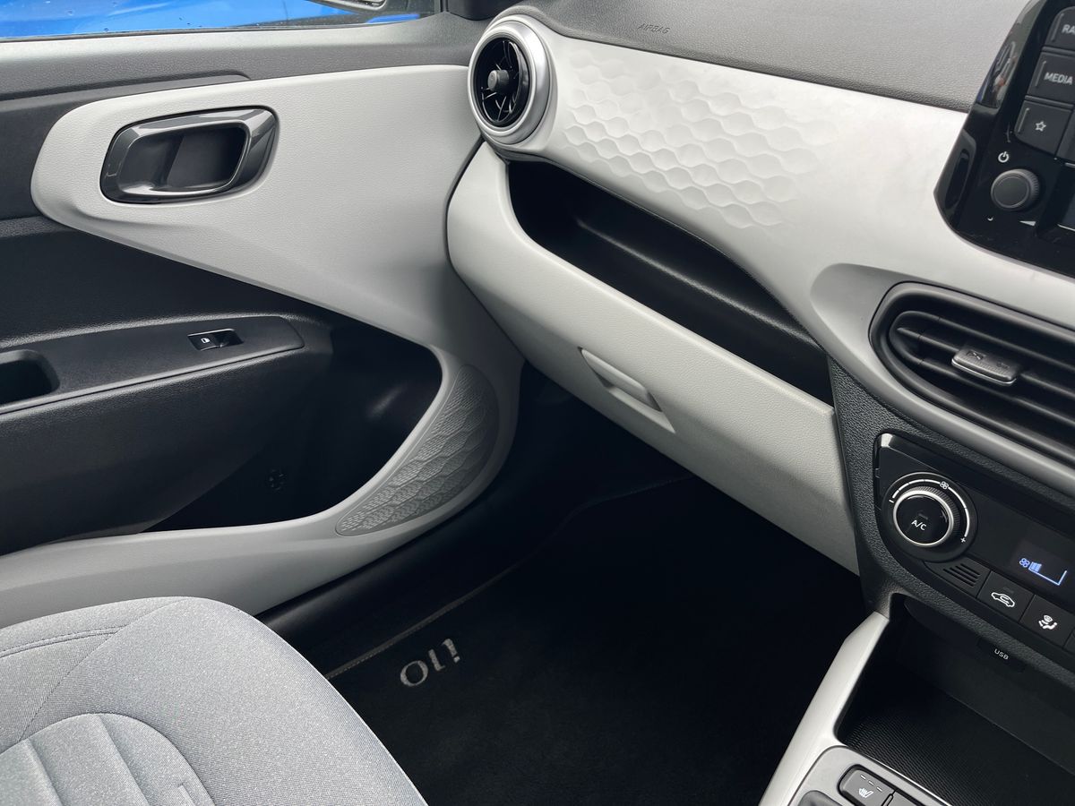 Used Hyundai i10 2023 for sale - 77805308: Photo 42