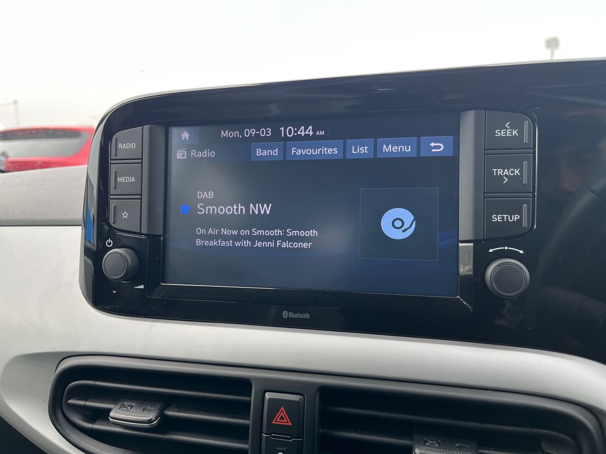 Used Hyundai i10 2023 for sale - 77805308: Photo 9