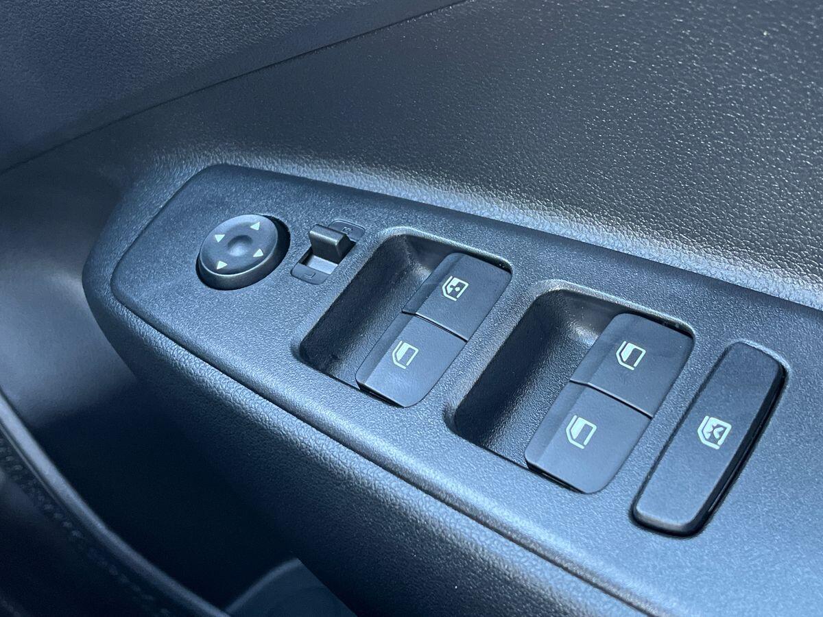 Used Hyundai i10 2025 for sale - 77012092: Photo 31