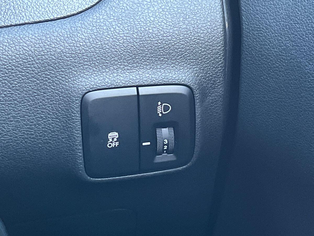 Used Hyundai i10 2025 for sale - 77012092: Photo 32