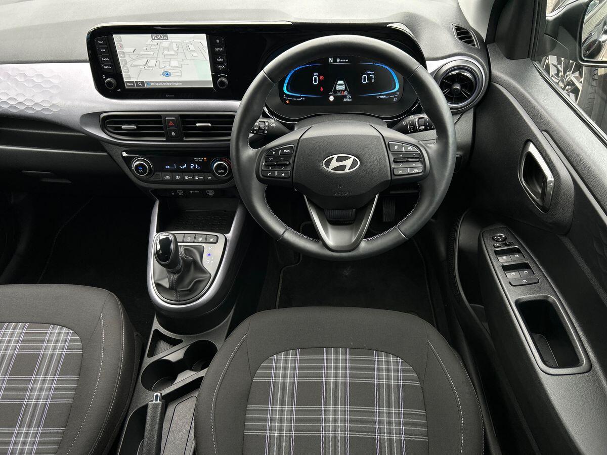 Used Hyundai i10 2024 for sale - 76300144: Photo 20