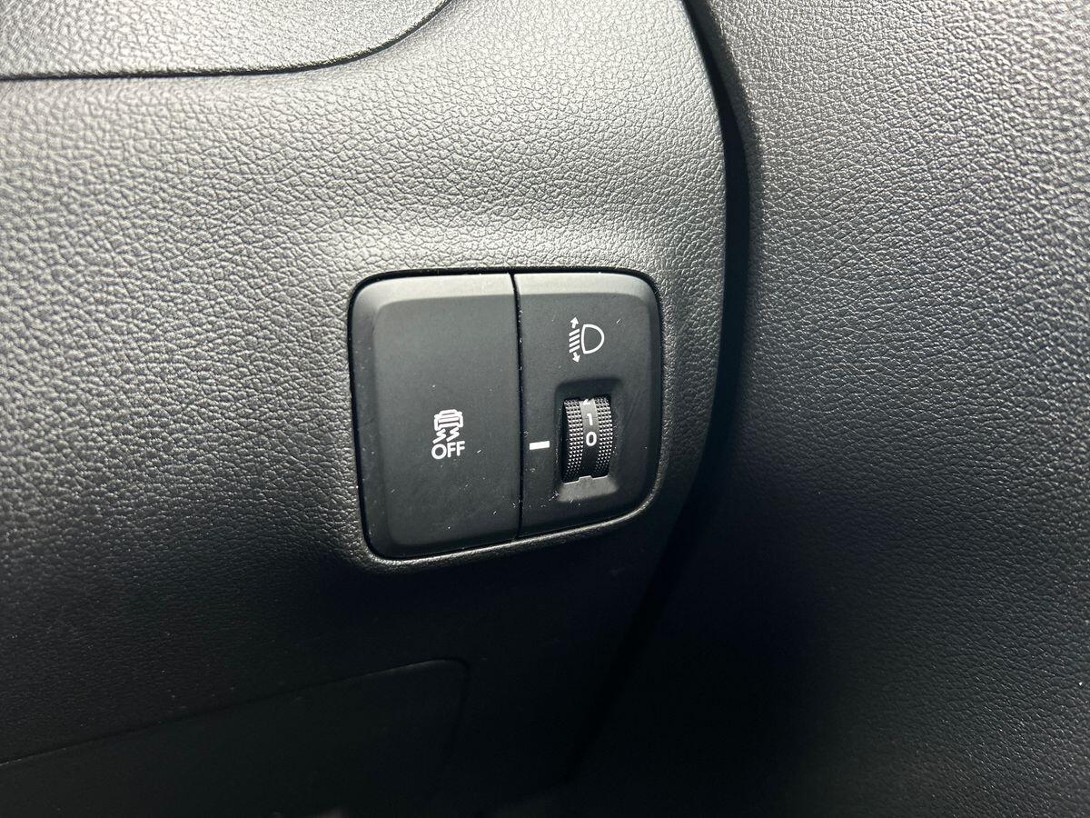 Used Hyundai i10 2024 for sale - 76300144: Photo 27