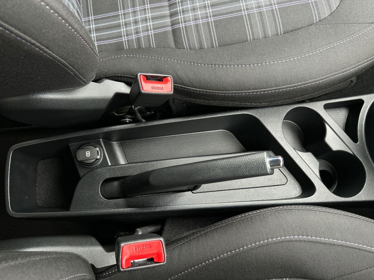 Used Hyundai i10 2024 for sale - 76300144: Photo 29