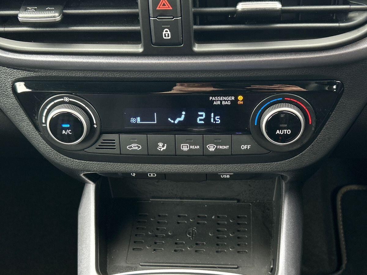 Used Hyundai i10 2024 for sale - 76300144: Photo 33