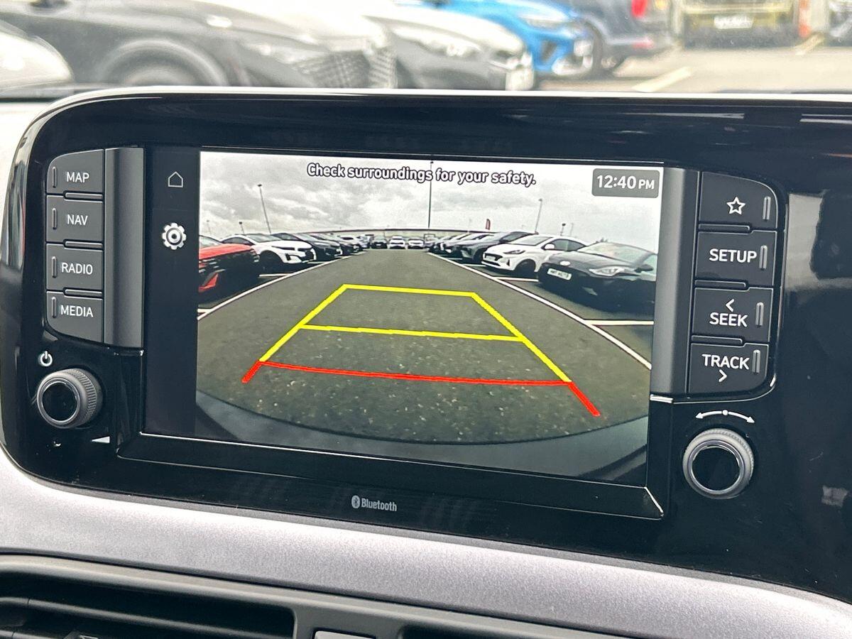 Used Hyundai i10 2024 for sale - 76300144: Photo 9