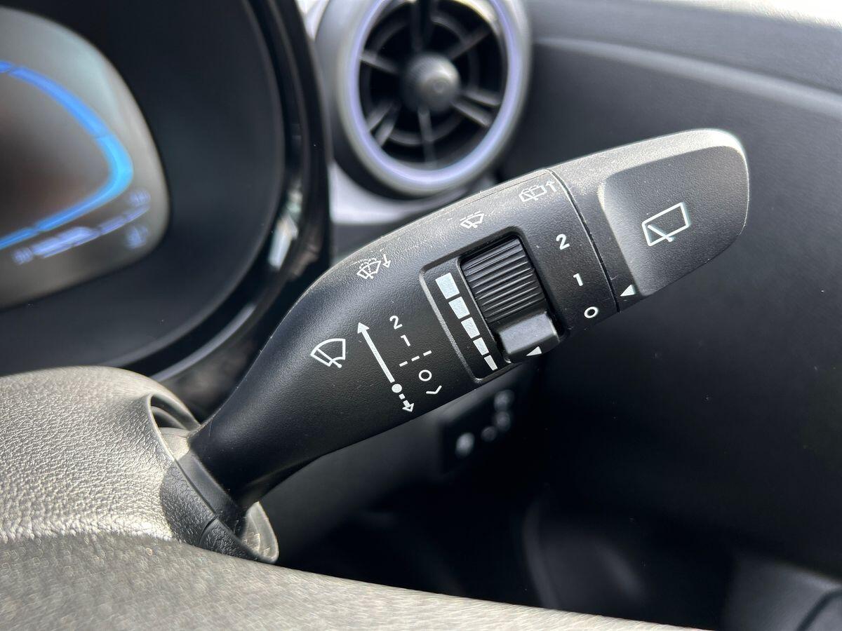 Used Hyundai i10 2024 for sale - 76300025: Photo 25