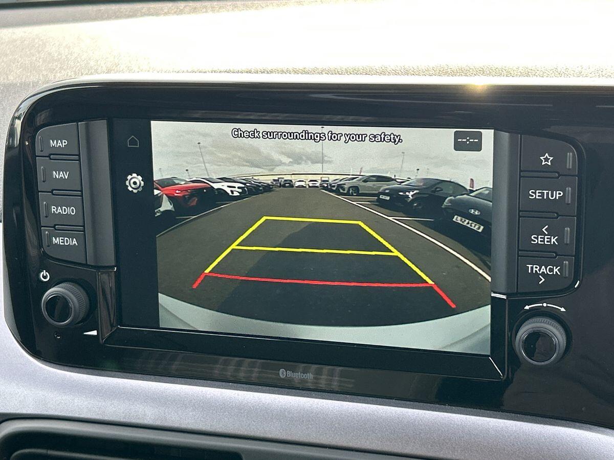 Used Hyundai i10 2024 for sale - 76300025: Photo 9