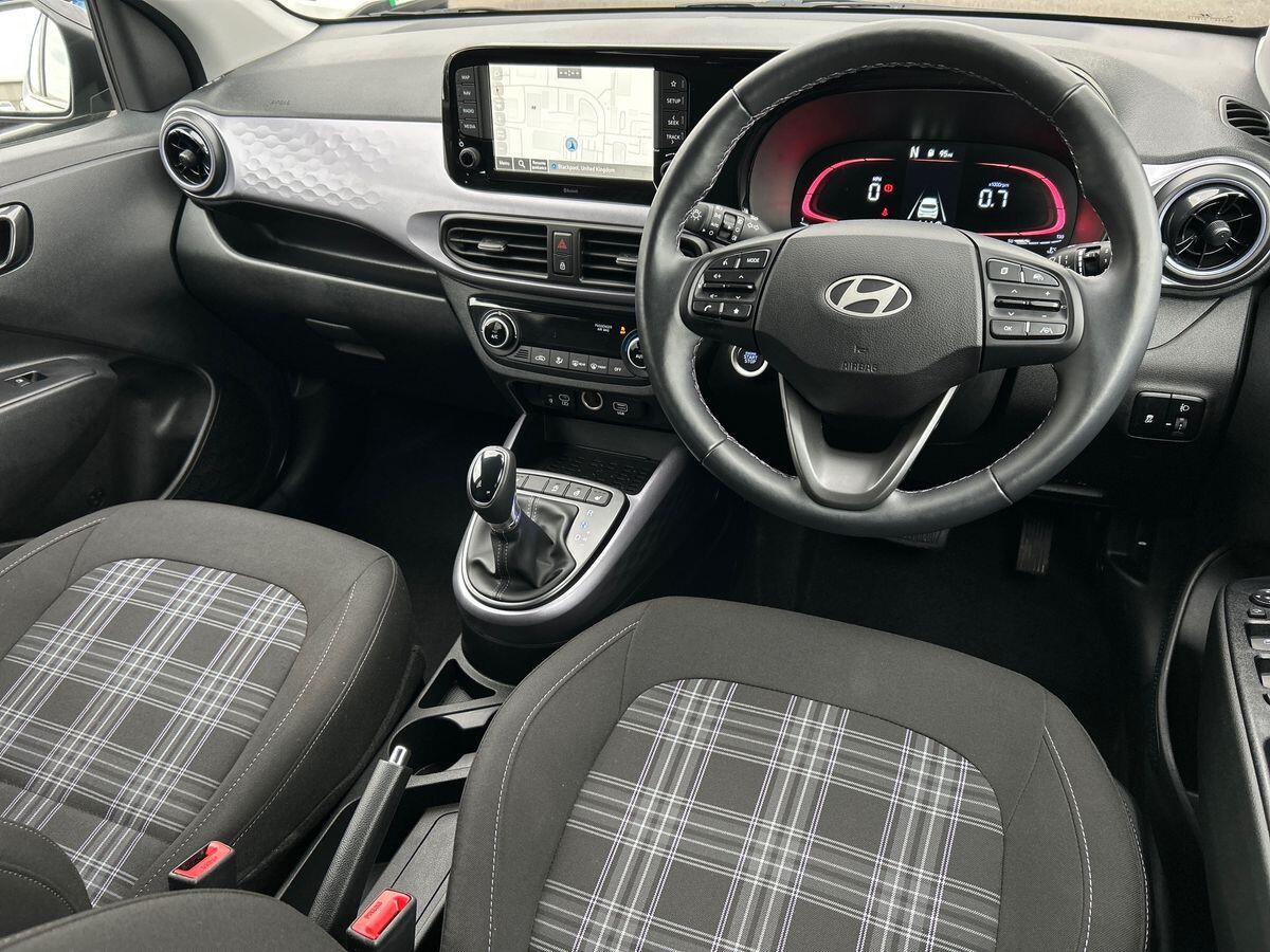 Used Hyundai i10 2024 for sale - 76300527: Photo 14