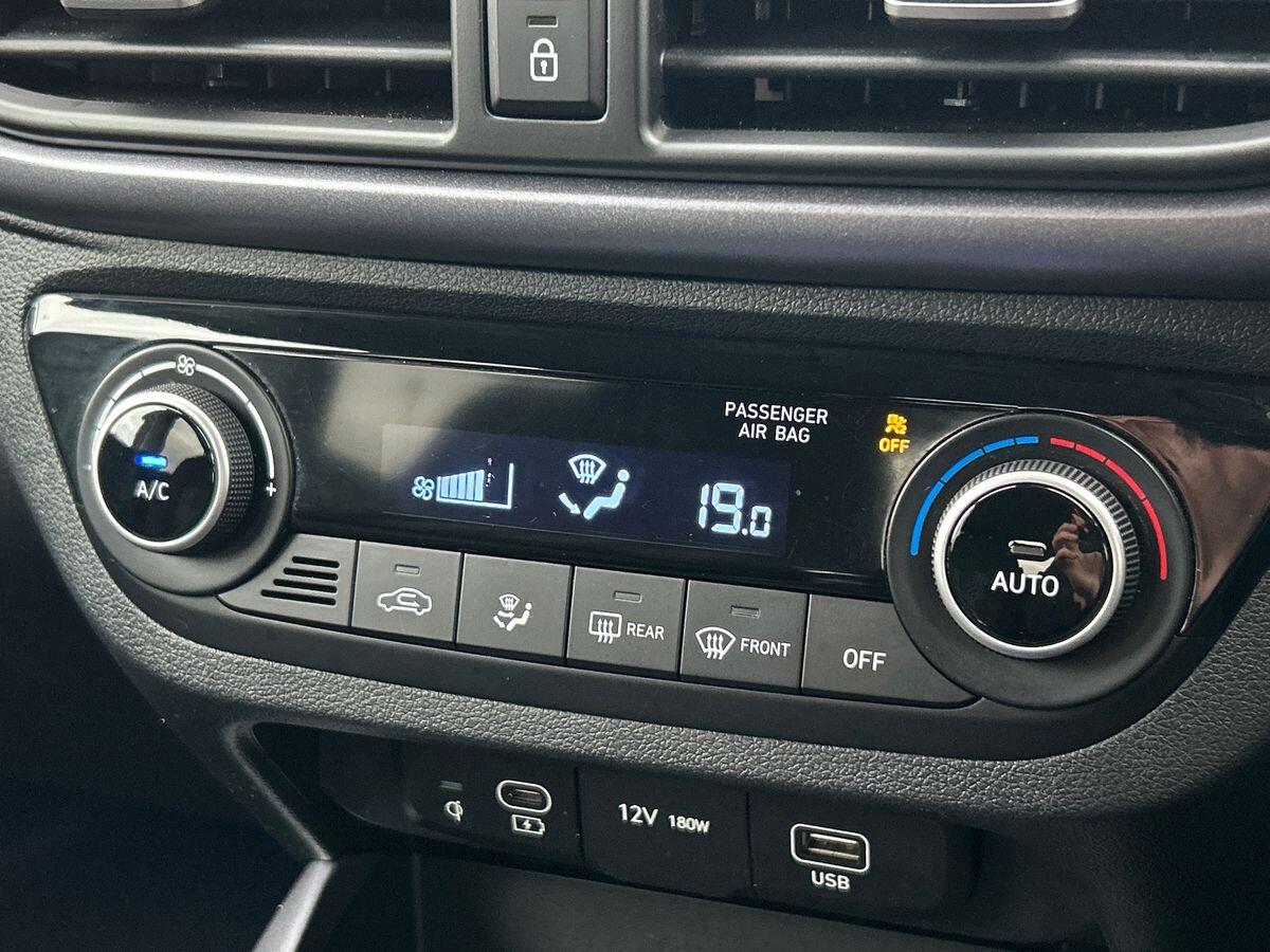 Used Hyundai i10 2024 for sale - 76300527: Photo 32