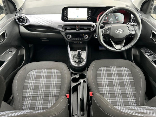 Used Hyundai i10 2024 for sale - 76300527: Photo 7