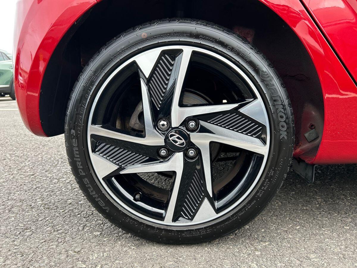 Used Hyundai i10 2023 for sale - 76300530: Photo 11