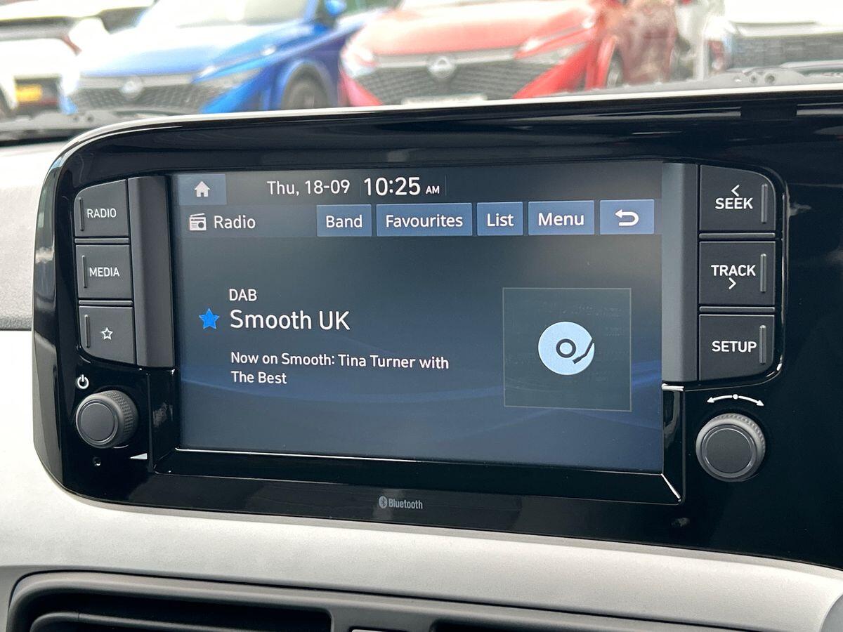 Used Hyundai i10 2023 for sale - 76300530: Photo 37