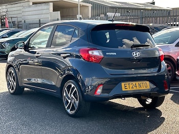 Used Hyundai i10 2024 for sale - 76090159: Photo 3