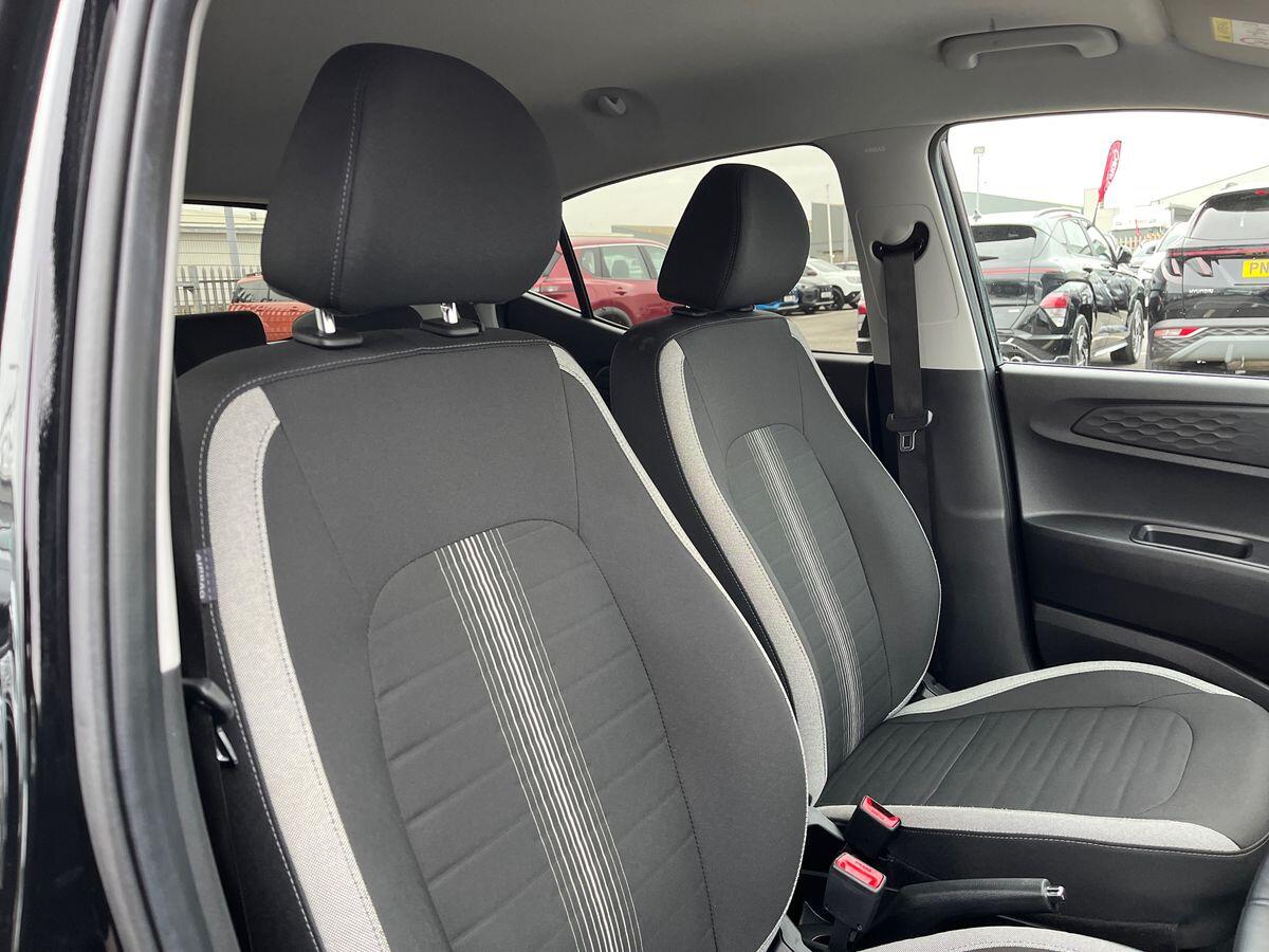 Used Hyundai i10 2023 for sale - 77649452: Photo 19