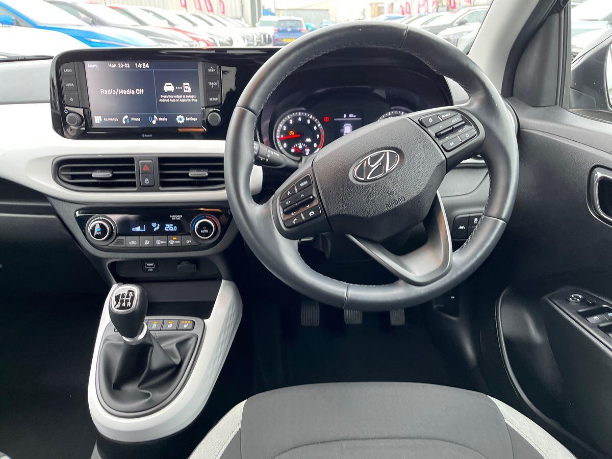 Used Hyundai i10 2023 for sale - 77649452: Photo 20