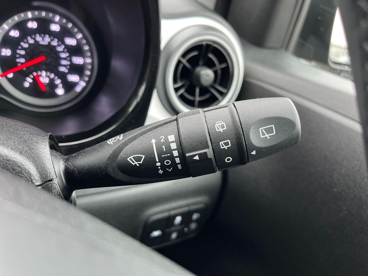 Used Hyundai i10 2023 for sale - 77649452: Photo 31