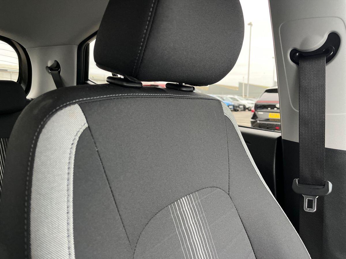 Used Hyundai i10 2023 for sale - 77649452: Photo 36