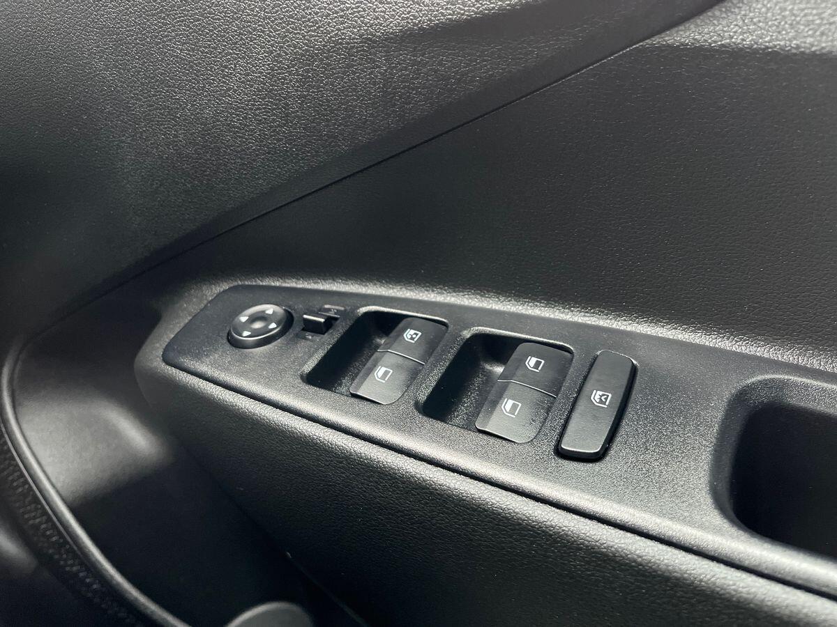 Used Hyundai i10 2023 for sale - 77649452: Photo 40