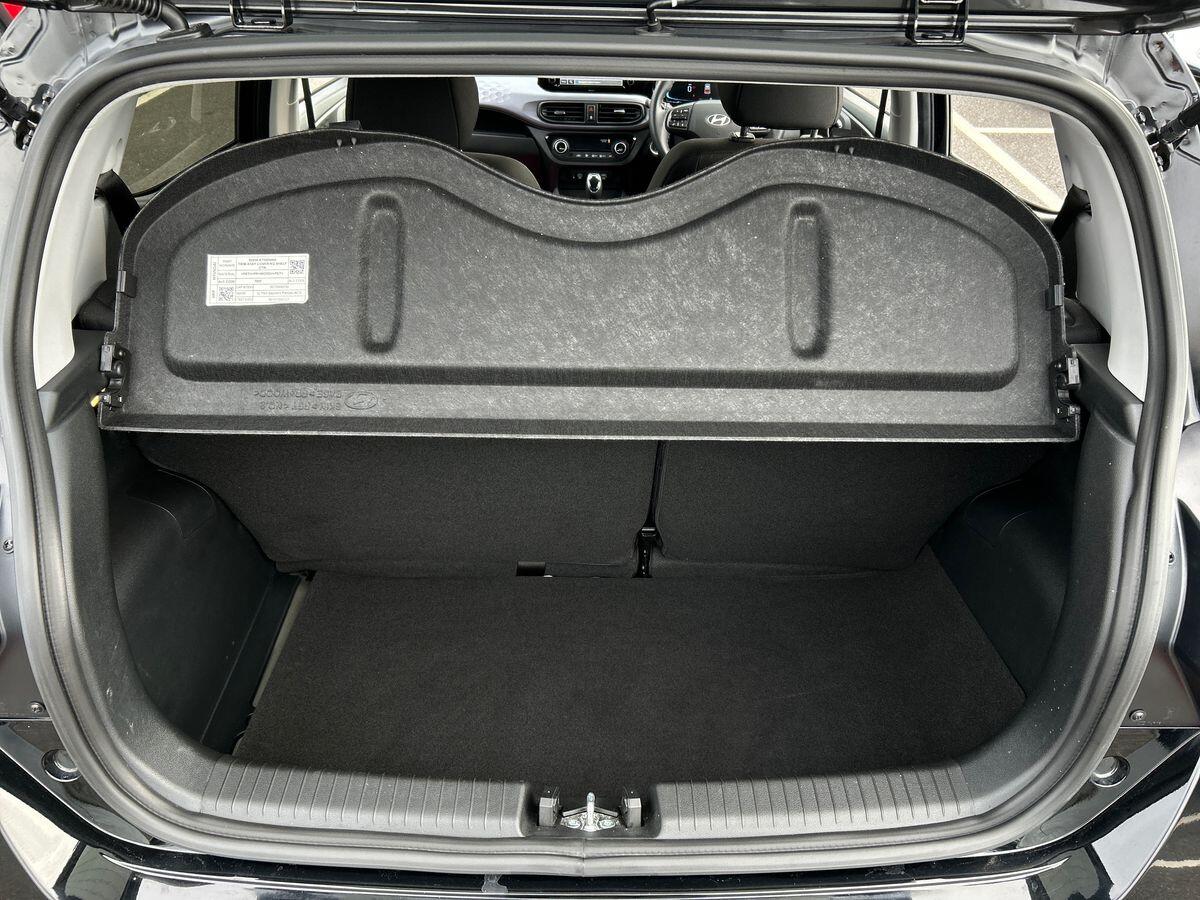 Used Hyundai i10 2024 for sale - 76128599: Photo 21