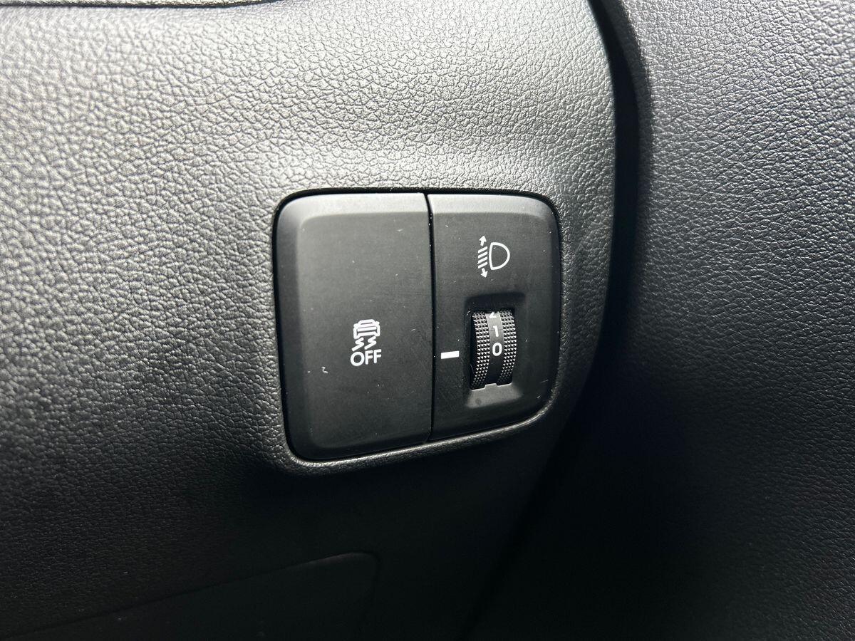 Used Hyundai i10 2024 for sale - 76128599: Photo 26