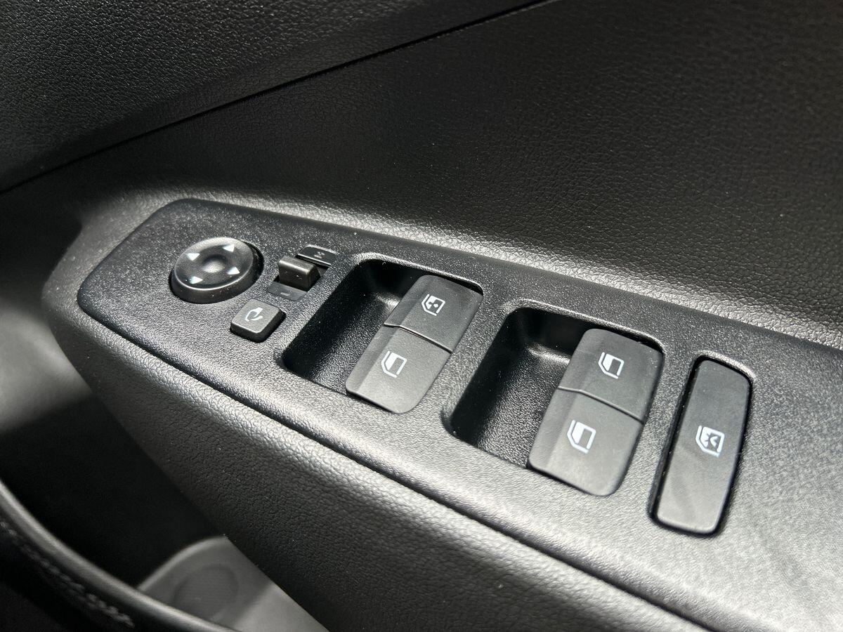 Used Hyundai i10 2024 for sale - 76299972: Photo 28