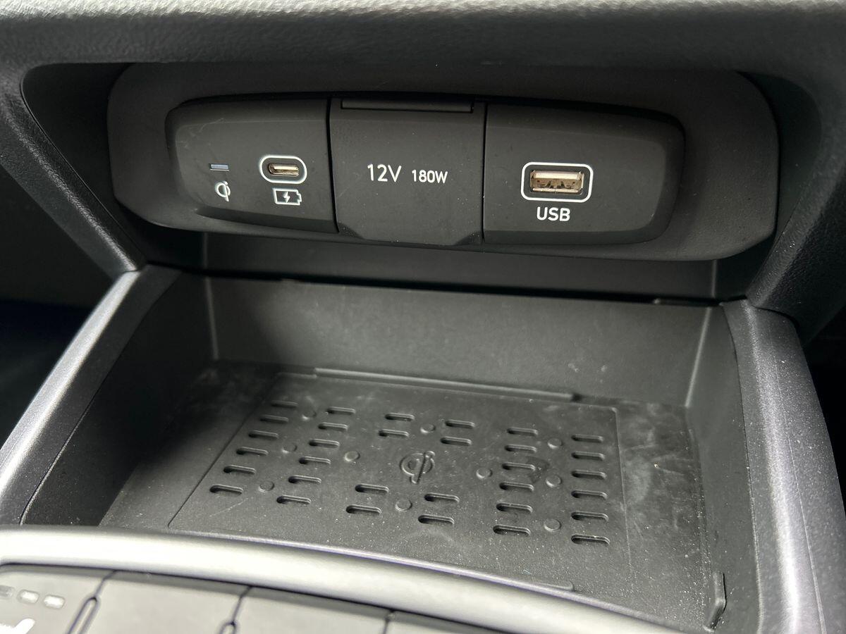 Used Hyundai i10 2024 for sale - 76299972: Photo 32