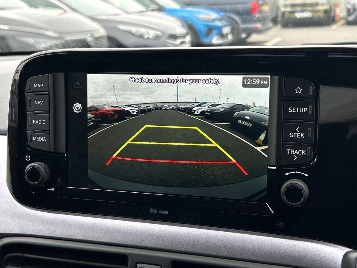 Used Hyundai i10 2024 for sale - 76299972: Photo 9