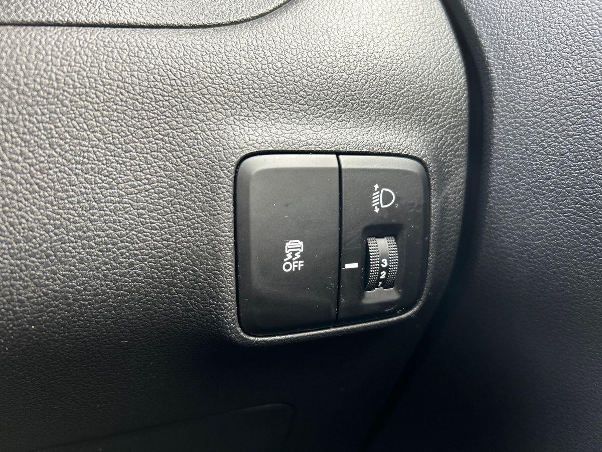 Used Hyundai i10 2024 for sale - 76299887: Photo 26