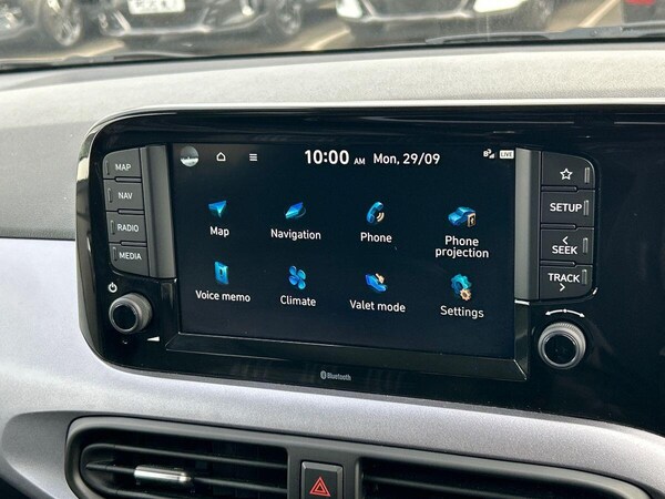 Used Hyundai i10 2024 for sale - 76299887: Photo 35