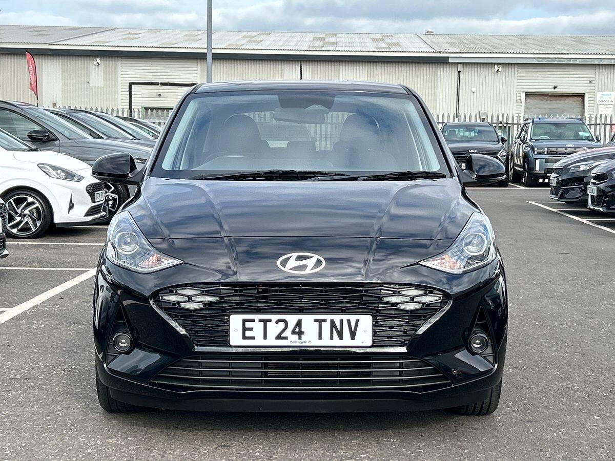 Used Hyundai i10 2024 for sale - 76299887: Photo 4