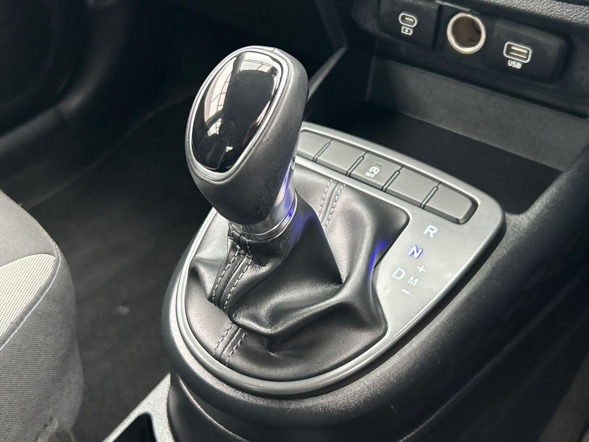 Used Hyundai i10 2024 for sale - 76300335: Photo 22