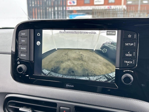 Used Hyundai i10 2024 for sale - 76300335: Photo 25