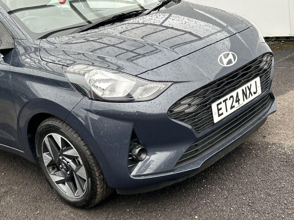 Used Hyundai i10 2024 for sale - 76300335: Photo 32