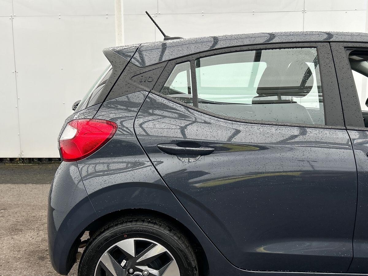 Used Hyundai i10 2024 for sale - 76300335: Photo 34