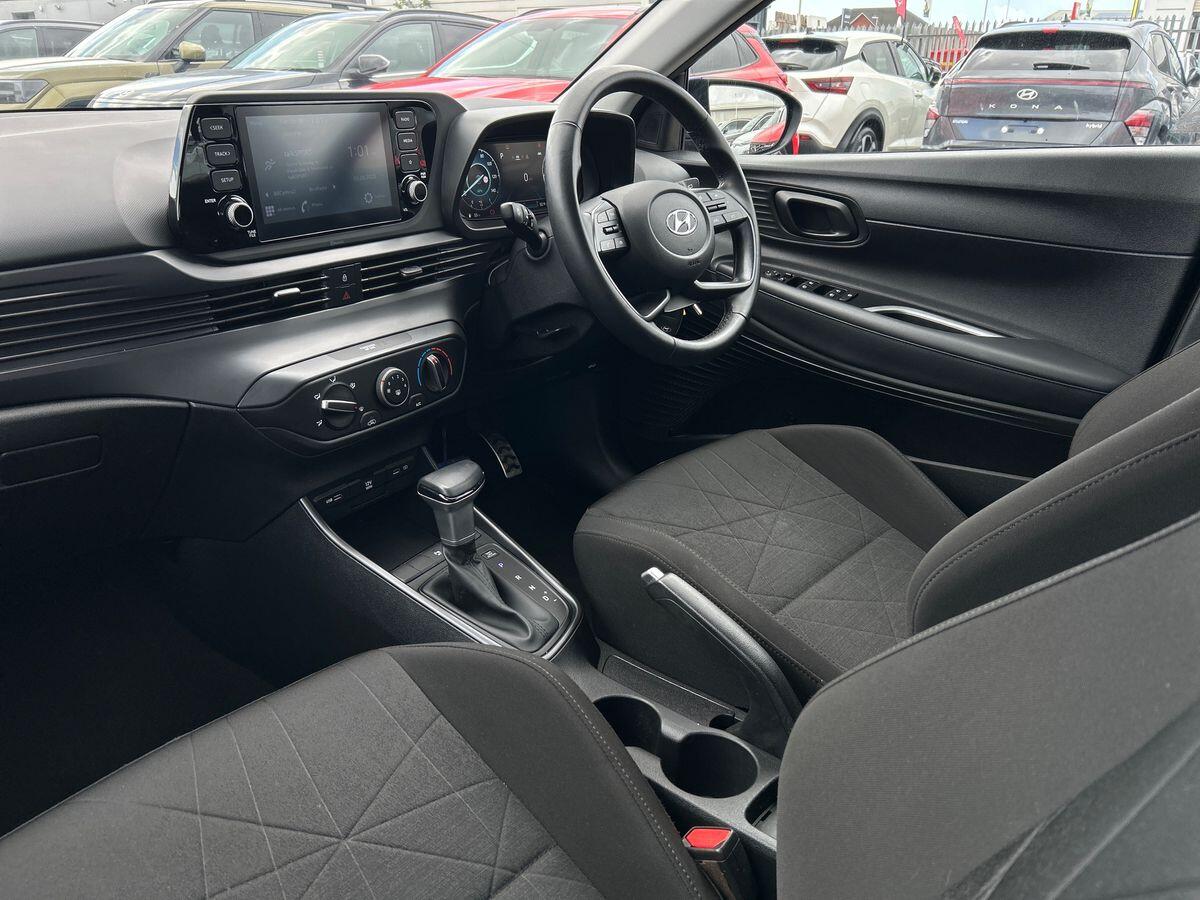 Used Hyundai BAYON 2022 for sale - 76274766: Photo 2