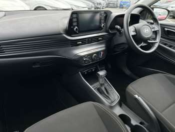 Used Hyundai i20 2024 for sale - 74741603: Photo