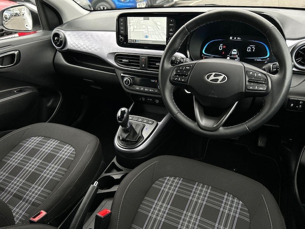 Used Hyundai i10 2024 for sale - 76300141: Photo 14