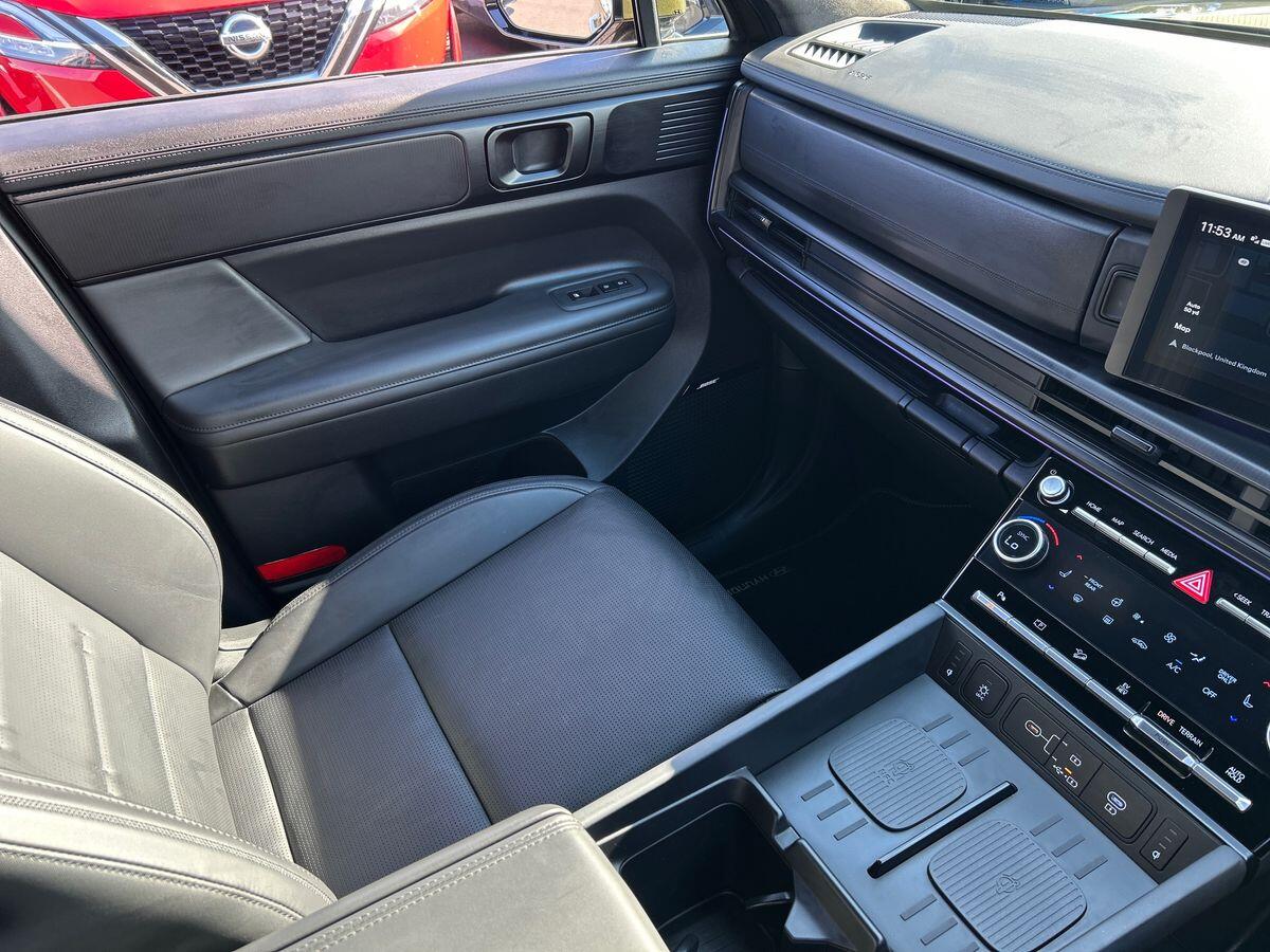 Used Hyundai Santa Fe 2025 for sale - 76299998: Photo 45