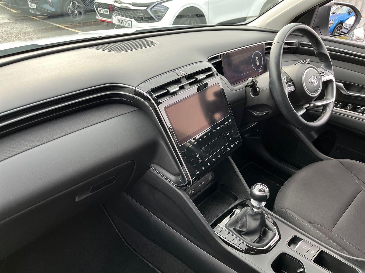 Used Hyundai TUCSON 2021 for sale - 76923001: Photo 2